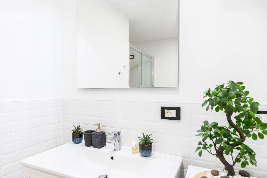 2 Minutes From Central Station-Exclusive Open Space Milano Eksteriør billede