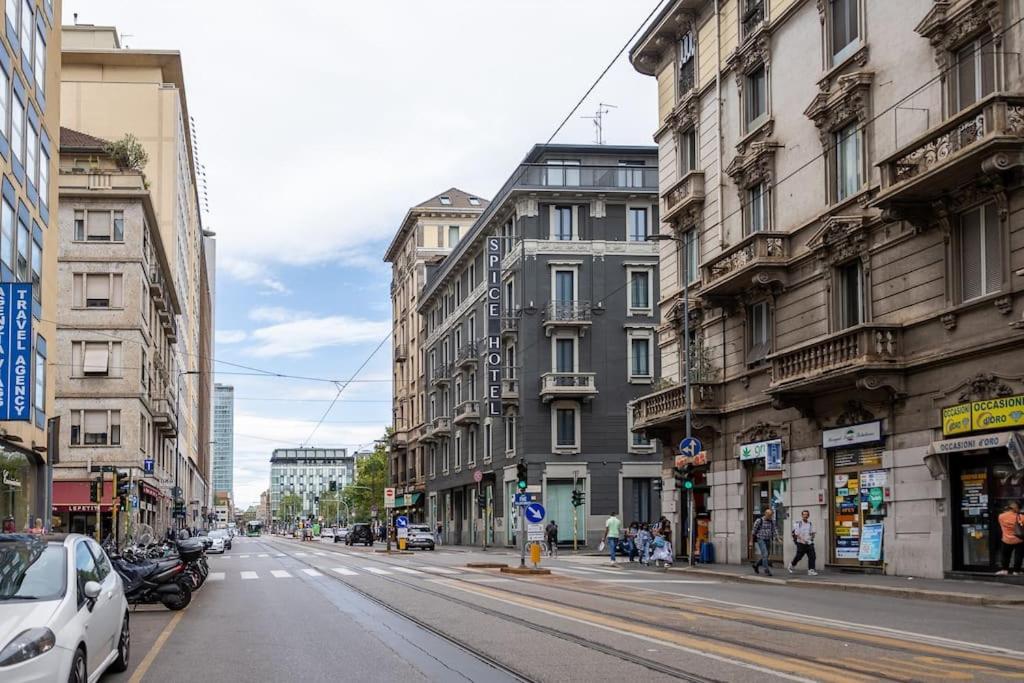2 Minutes From Central Station-Exclusive Open Space Milano Eksteriør billede